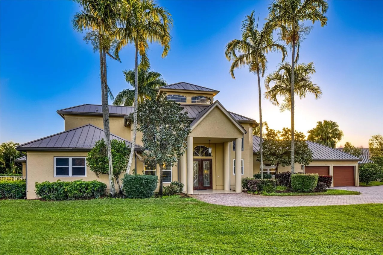 10610 Avenue of PGA, Palm Beach Gardens, FL